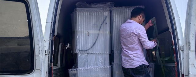 開(kāi)水器我們已裝車(chē)發(fā)貨感謝您對(duì)國(guó)鐵科林的信賴(lài)