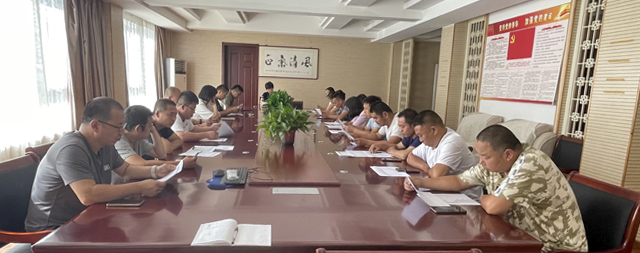 國(guó)鐵科林售后服務(wù)部如期召開(kāi)上半年總結(jié)會(huì)議