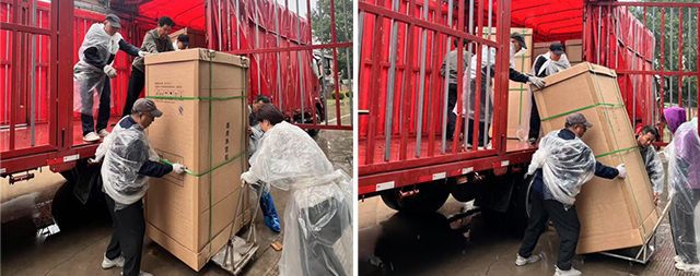 國(guó)鐵科林開(kāi)水器暴雨天裝車(chē)發(fā)貨,服務(wù)不打烊